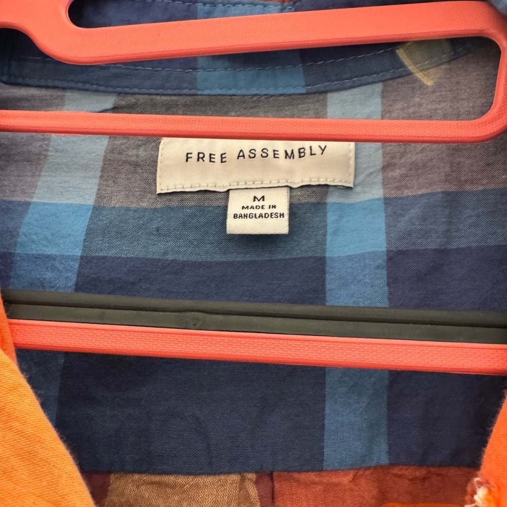 Free Assembly multicolor men’s button up shirt